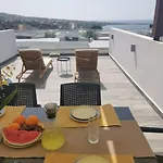 Seaview Penthouse Apartment *