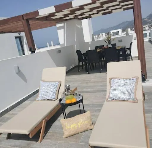 Seaview Penthouse Lejlighed