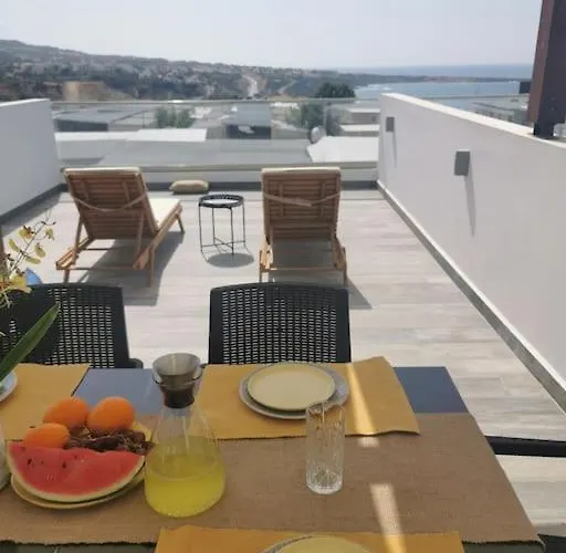 Seaview Penthouse Lejlighed *